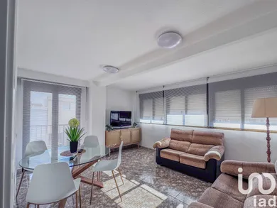 Pis a Los Arenales del Sol