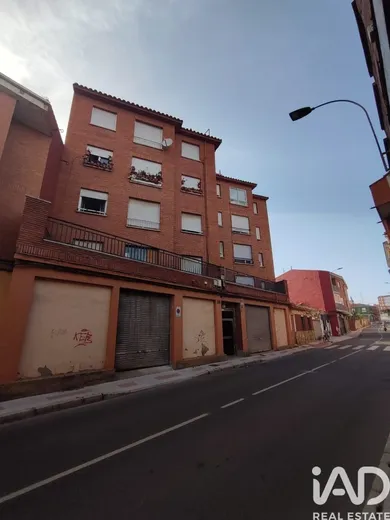 Pis a León