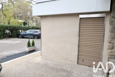 Shop/Premises commercial in Madrid