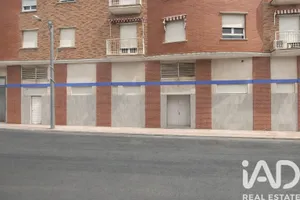 Local comercial en Linares