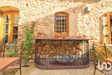 Casa  a Els Guiamets