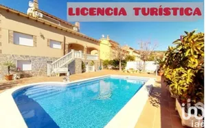 Casa en Roda de Bara