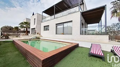 Casa en Urbanitzacio Cunit-Diagonal