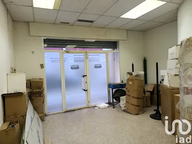Shop/Premises commercial in Zaragoza