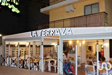 Shop/Premises commercial in El Campello