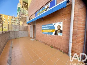 Local comercial a Vallirana